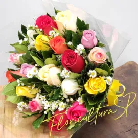 Buquê Jardins com 18 Rosas