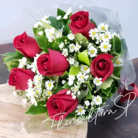 Buquê Paulista com 6 Rosas